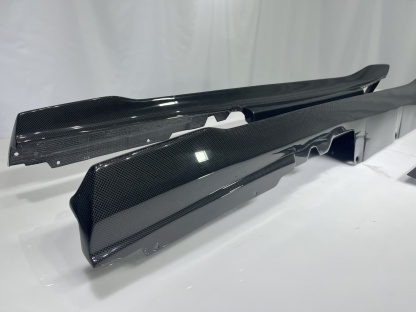 2018- Up Ferrari 812 Superfast & GTS Side Skirts Dry Carbon Fiber MSY Series Bodykit
