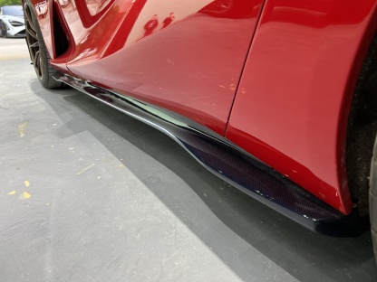 2018- Up Ferrari 812 Superfast & GTS Side Skirts Dry Carbon Fiber MSY Series Bodykit