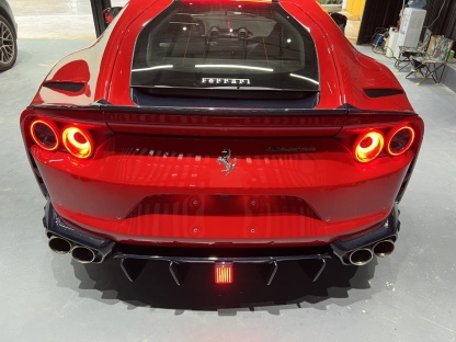2018- Up Ferrari 812 Superfast & GTS Rear Diffuser Dry Carbon Fiber MSY Series Bodykit