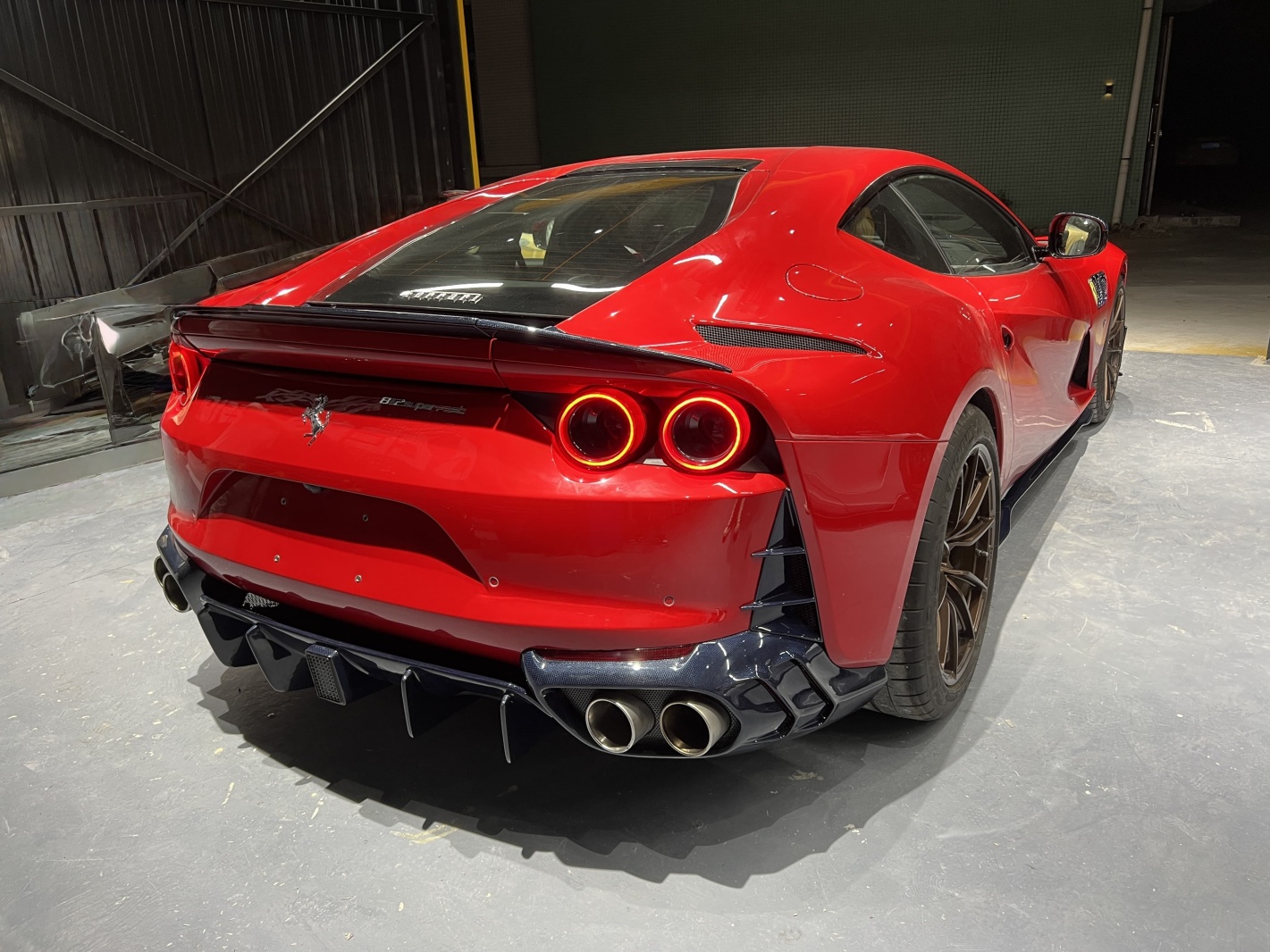 2018- Up Ferrari 812 Superfast & GTS Rear Diffuser Dry Carbon Fiber MSY Series Bodykit