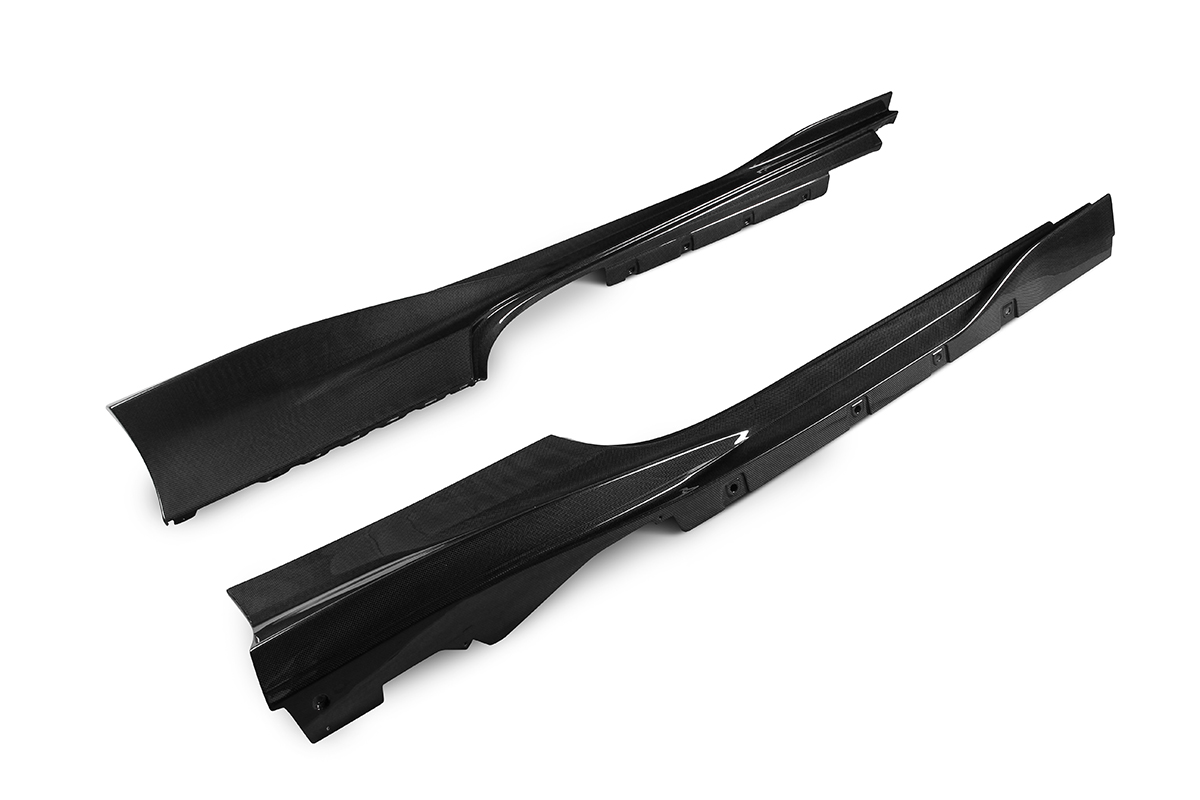 2019-2024 Ferrari F8 Side Skirts Dry Carbon Fiber OEM Series Bodykit
