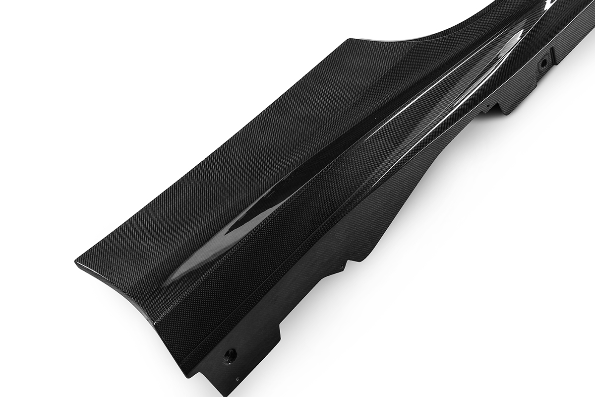 2019-2024 Ferrari F8 Side Skirts Dry Carbon Fiber OEM Series Bodykit