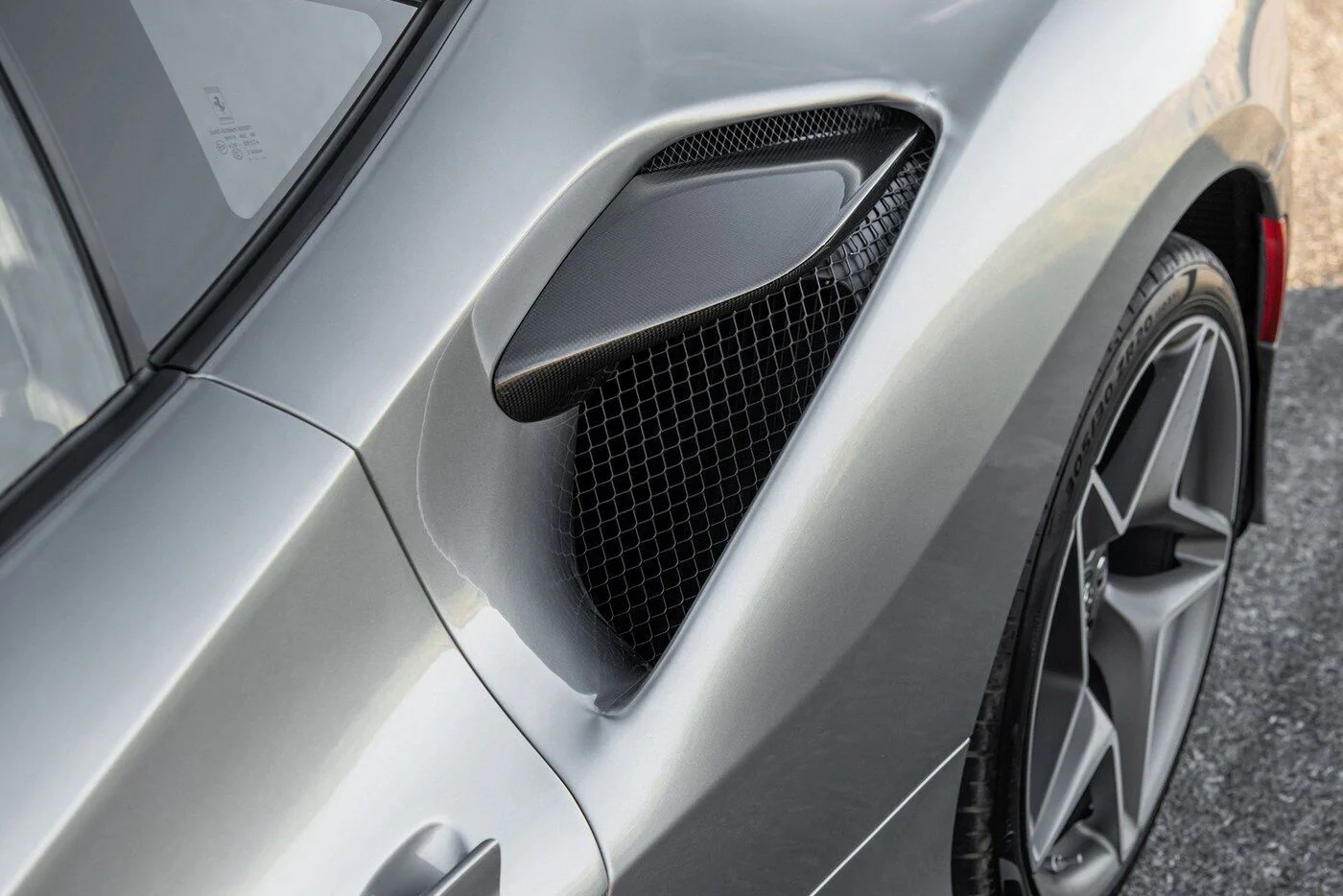 2019-2024 Ferrari F8 Side Air Intake Fins Flaps Wings Dry Carbon Fiber OEM Series Bodykit