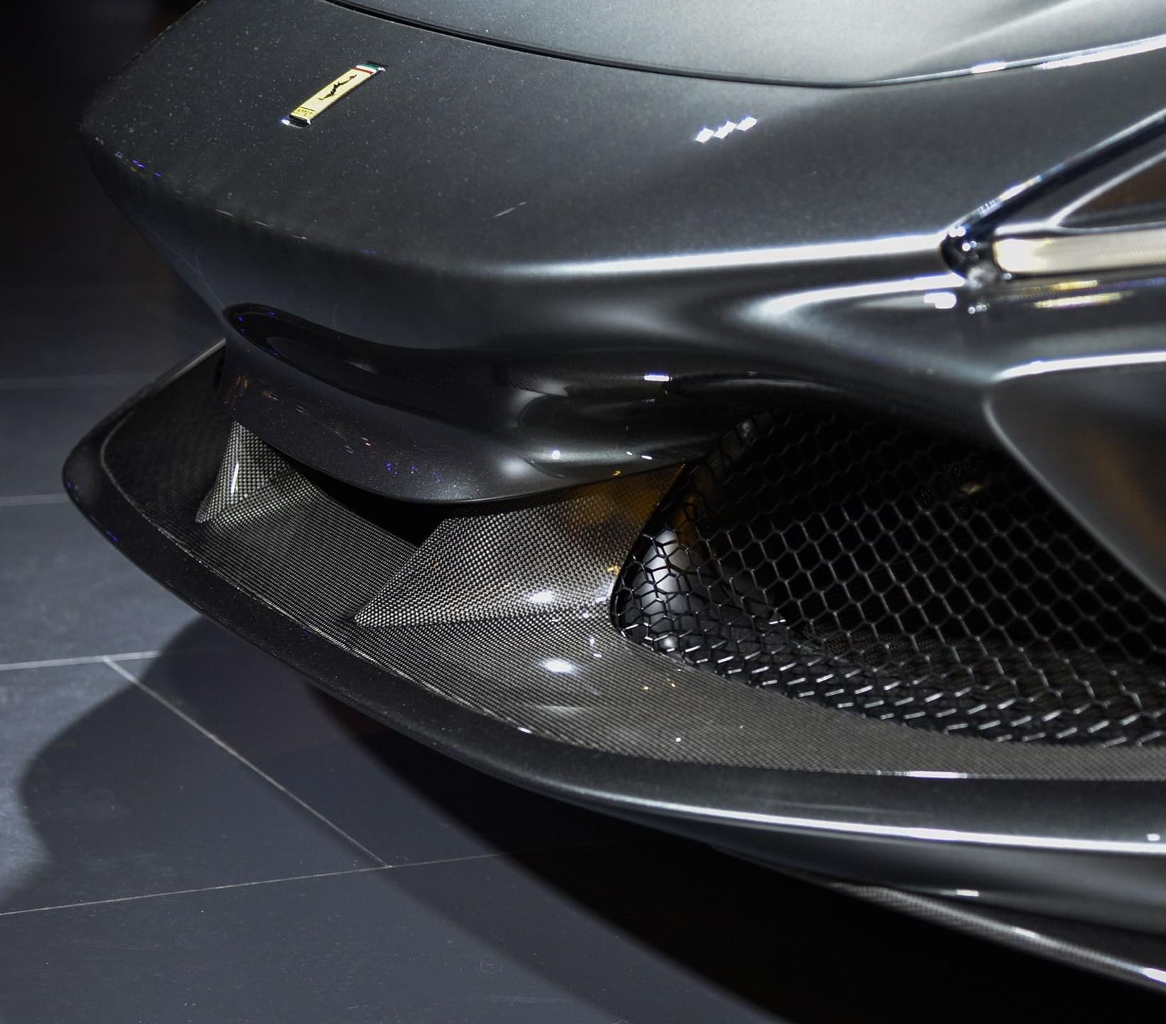 2019-2024 Ferrari F8 Splitter Front Lip Dry Carbon Fiber OEM Series Bodykit