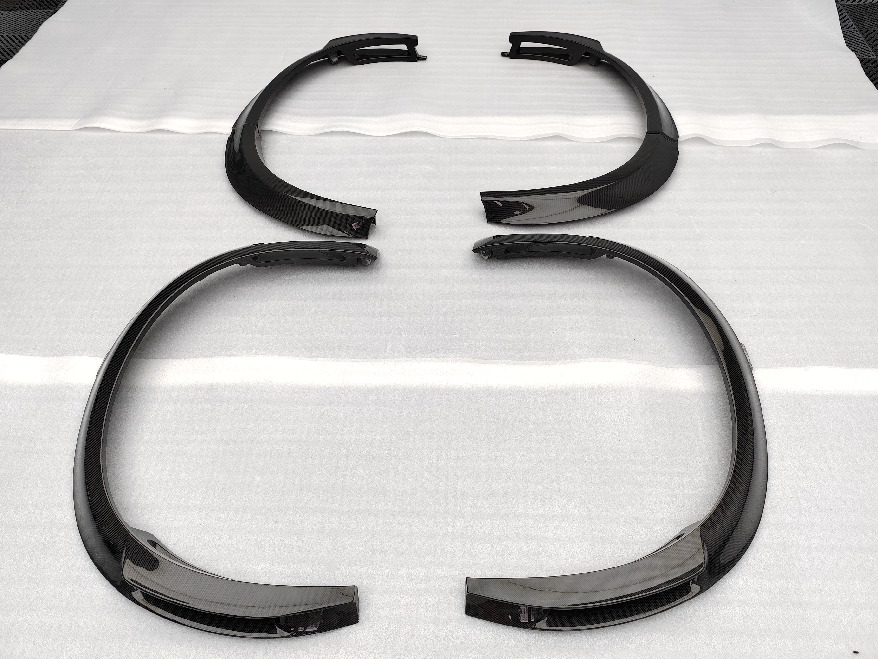 Ferrari Purosangue FUV 2023-2025 Wheel Arch Trim Dry Carbon Fiber OEM Series Bodykit