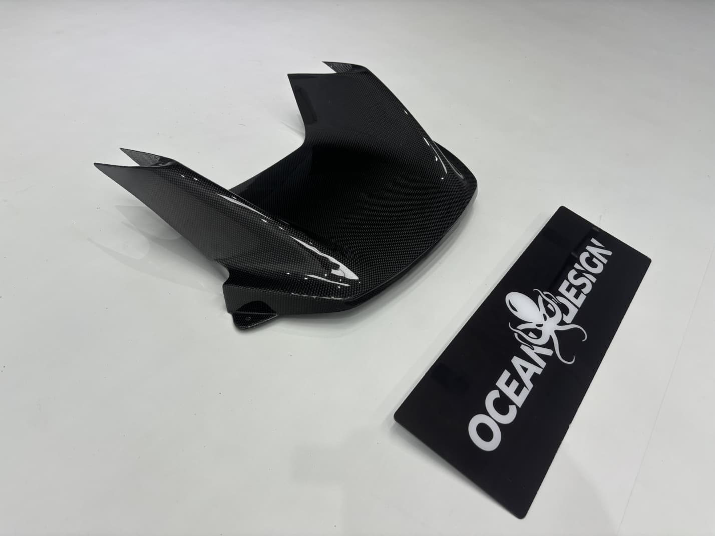 2020-UP Ferrari SF90 Stradale Front Bumper Middle Air Vents Dry Carbon Fiber OEM Series Bodykit