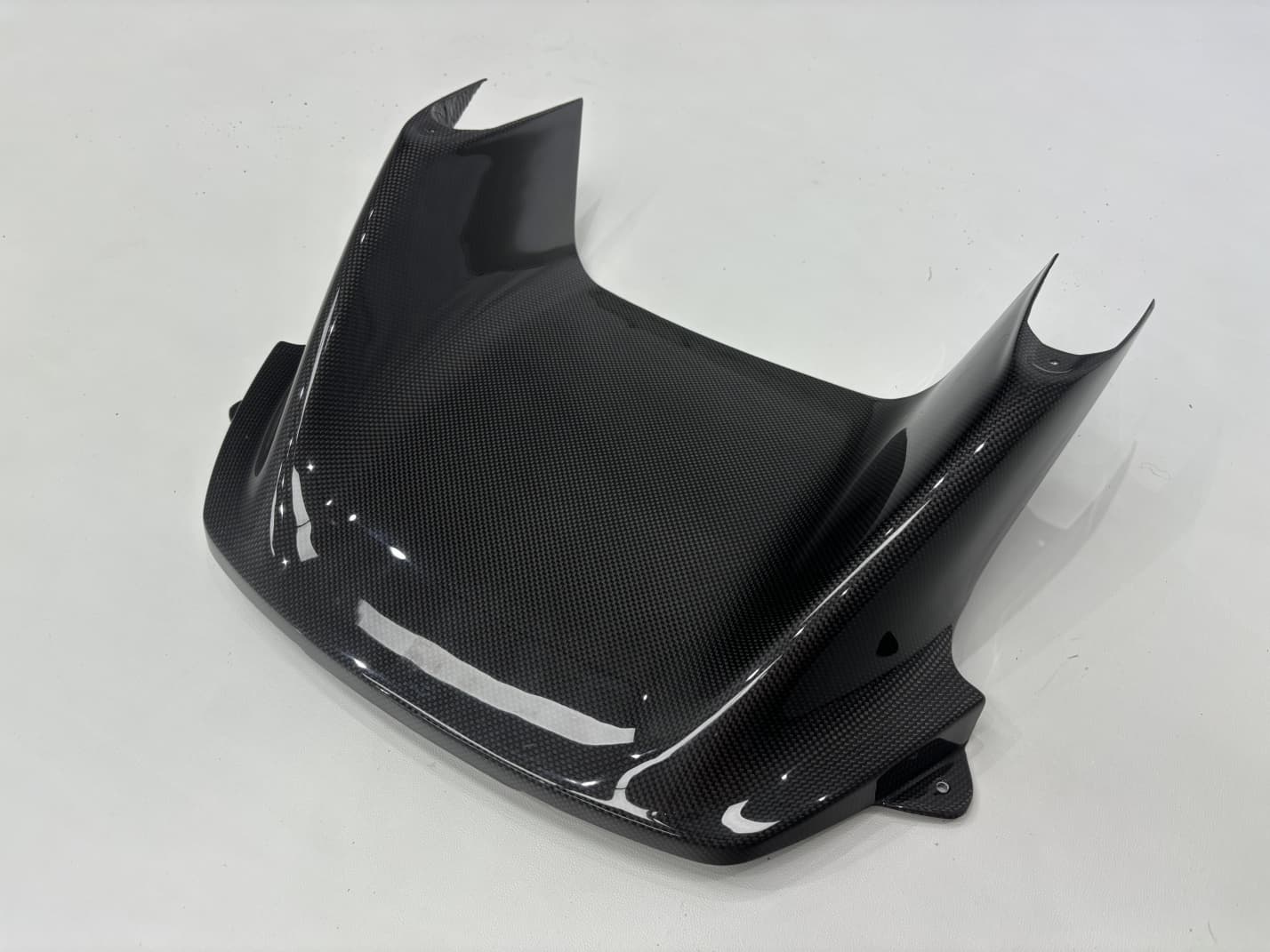 2020-UP Ferrari SF90 Stradale Front Bumper Middle Air Vents Dry Carbon Fiber OEM Series Bodykit