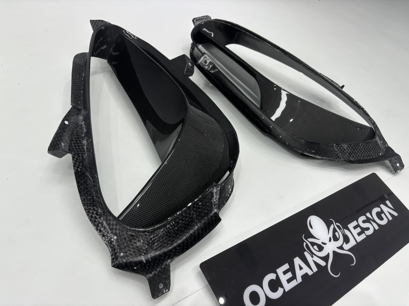2020-UP Ferrari SF90 Stradale Qaurter Panel Side Scoops Dry Carbon Fiber OEM Series Bodykit