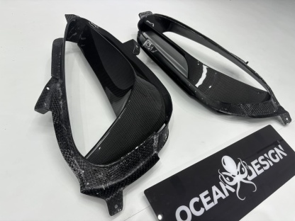 2020-UP Ferrari SF90 Stradale Qaurter Panel Side Scoops Dry Carbon Fiber OEM Series Bodykit