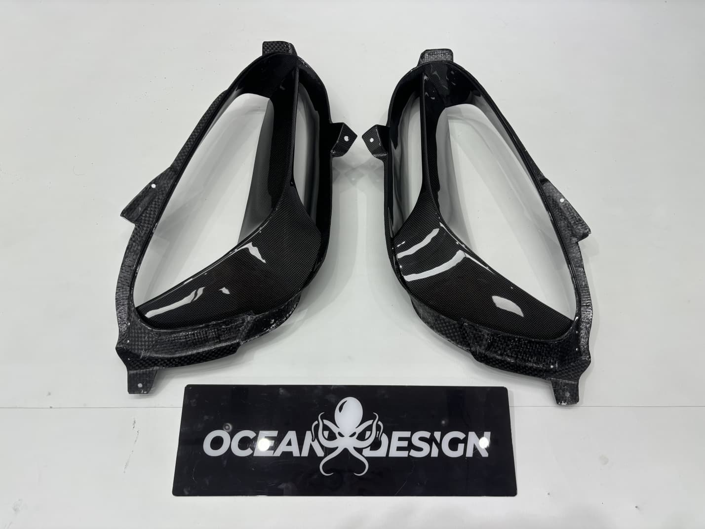 2020-UP Ferrari SF90 Stradale Qaurter Panel Side Scoops Dry Carbon Fiber OEM Series Bodykit