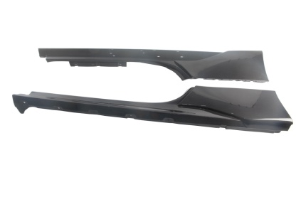 2020-UP Ferrari SF90 Stradale Side Skirts Dry Carbon Fiber OEM Series Bodykit