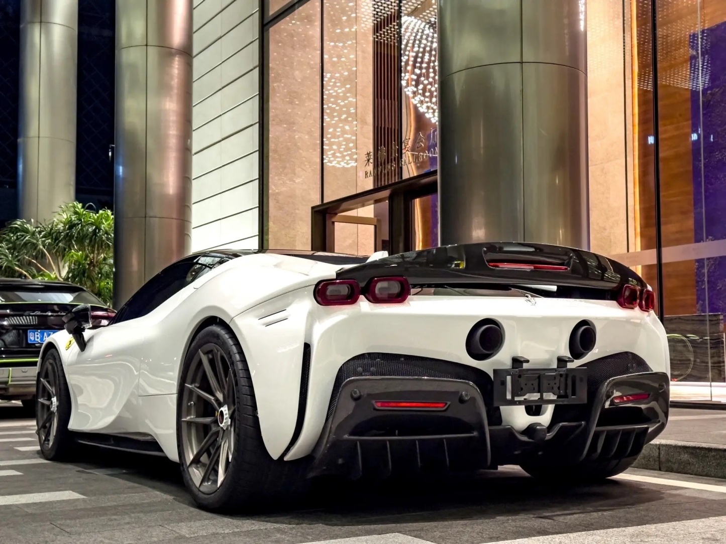 2020-UP Ferrari SF90 Stradale Rear Diffuser Dry Carbon Fiber OEM Series Bodykit