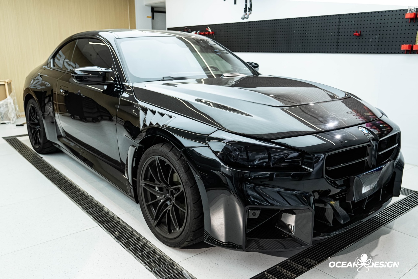 2023-2025 BMW G87 M2 AP Style Carbon Fiber Hood – Dry Carbon Bonnet