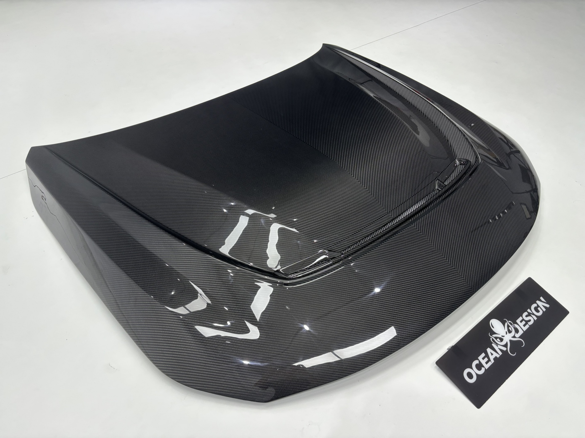 2023-2025 BMW G87 M2 AP Style Carbon Fiber Hood – Dry Carbon Bonnet