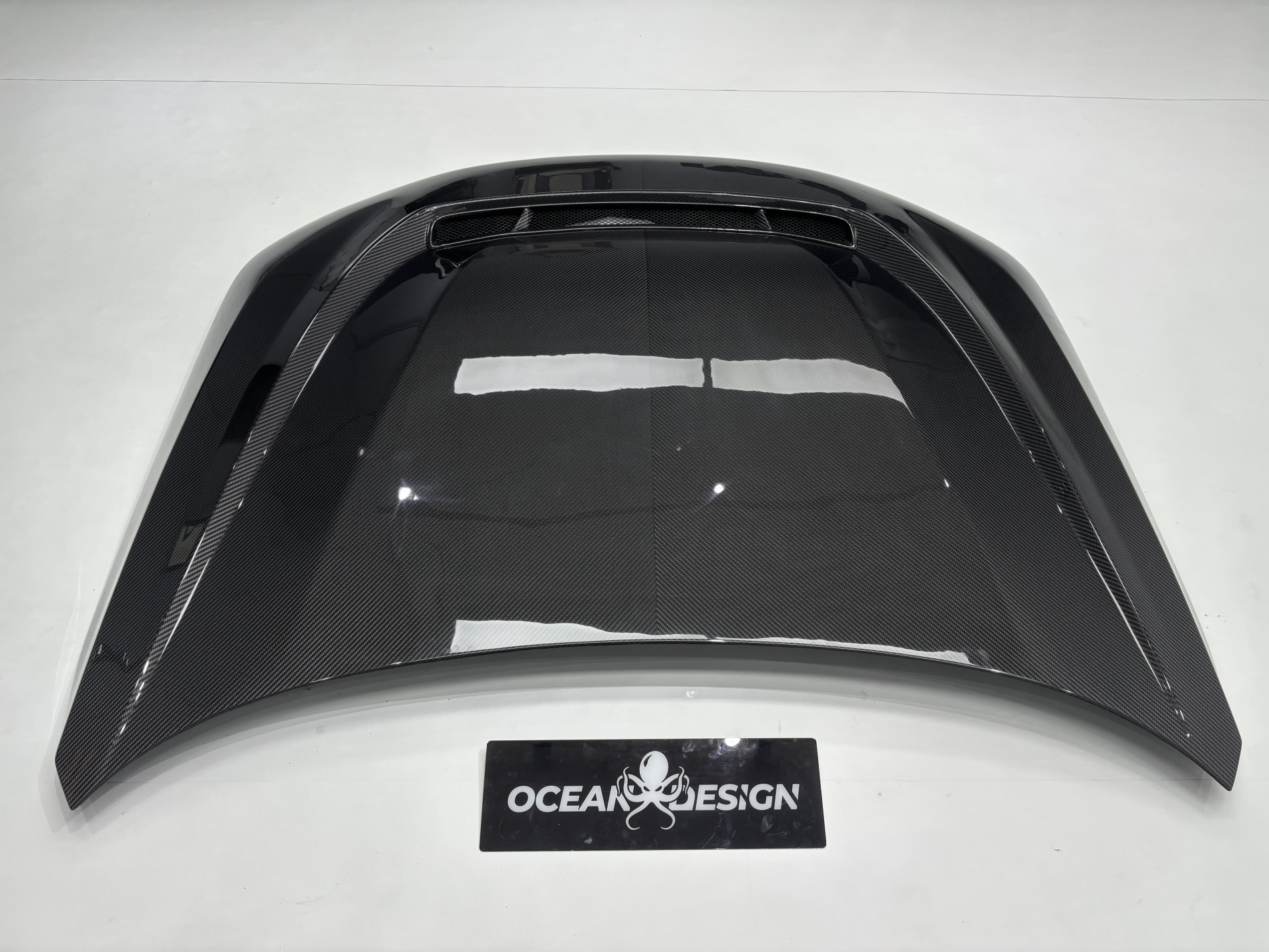 2023-2025 BMW G87 M2 AP Style Carbon Fiber Hood – Dry Carbon Bonnet