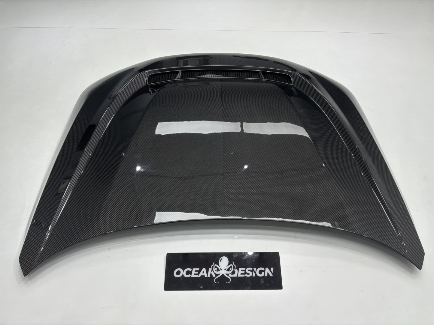 2023-2025 BMW G87 M2 AP Style Carbon Fiber Hood – Dry Carbon Bonnet