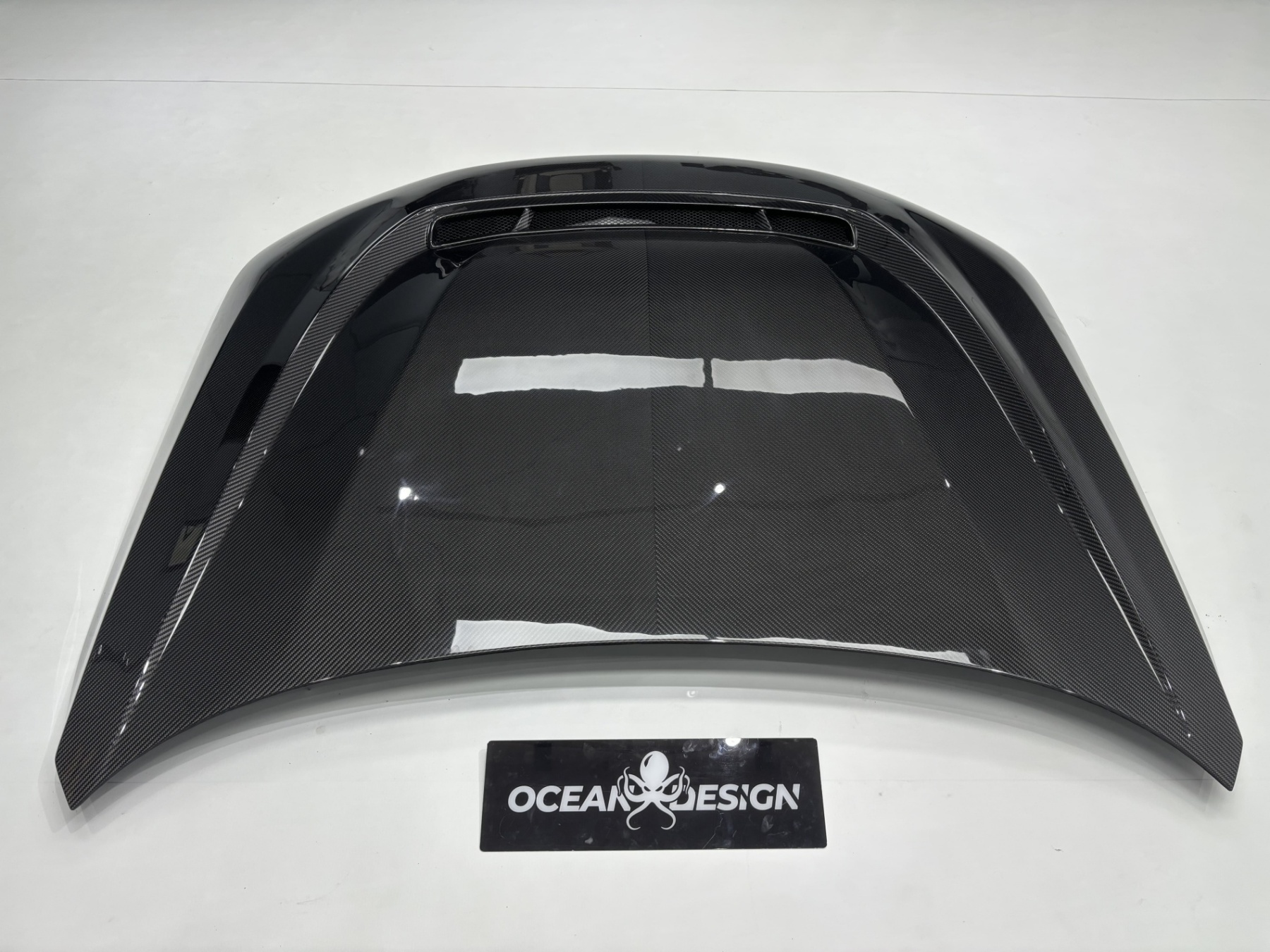 2023-2025 BMW G87 M2 AP Style Carbon Fiber Hood – Dry Carbon Bonnet
