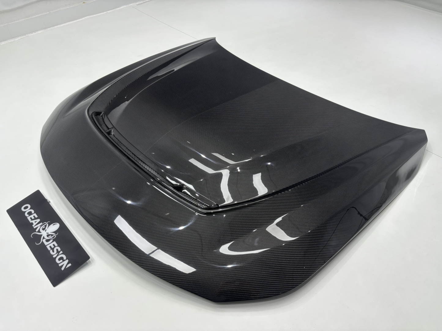 2023-2025 BMW G87 M2 AP Style Carbon Fiber Hood – Dry Carbon Bonnet
