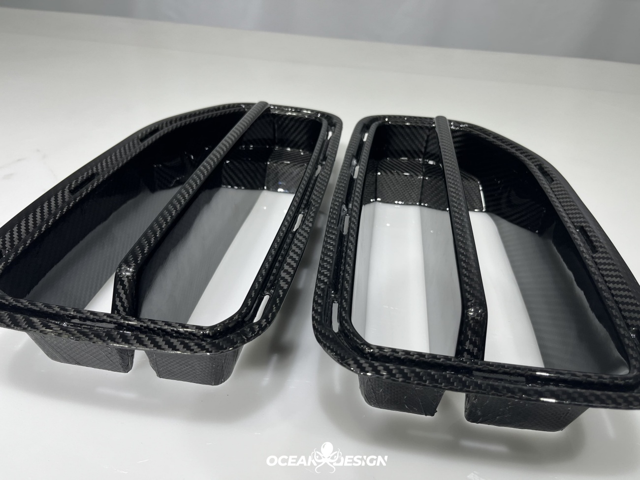 2023-2025 BMW G87 M2 AP Style Dry Carbon Fiber Front Kidney Grilles