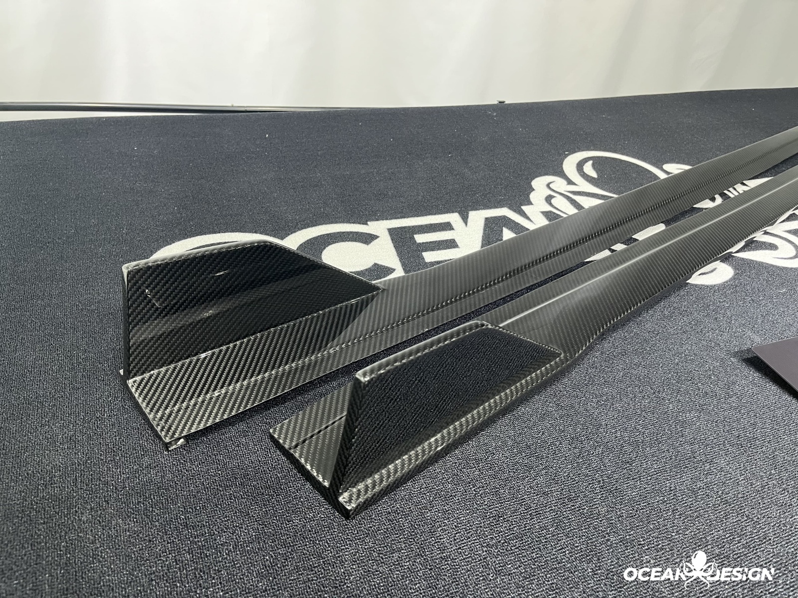2023-2025 BMW G87 M2 Ocean Design Dry Carbon Side Skirts