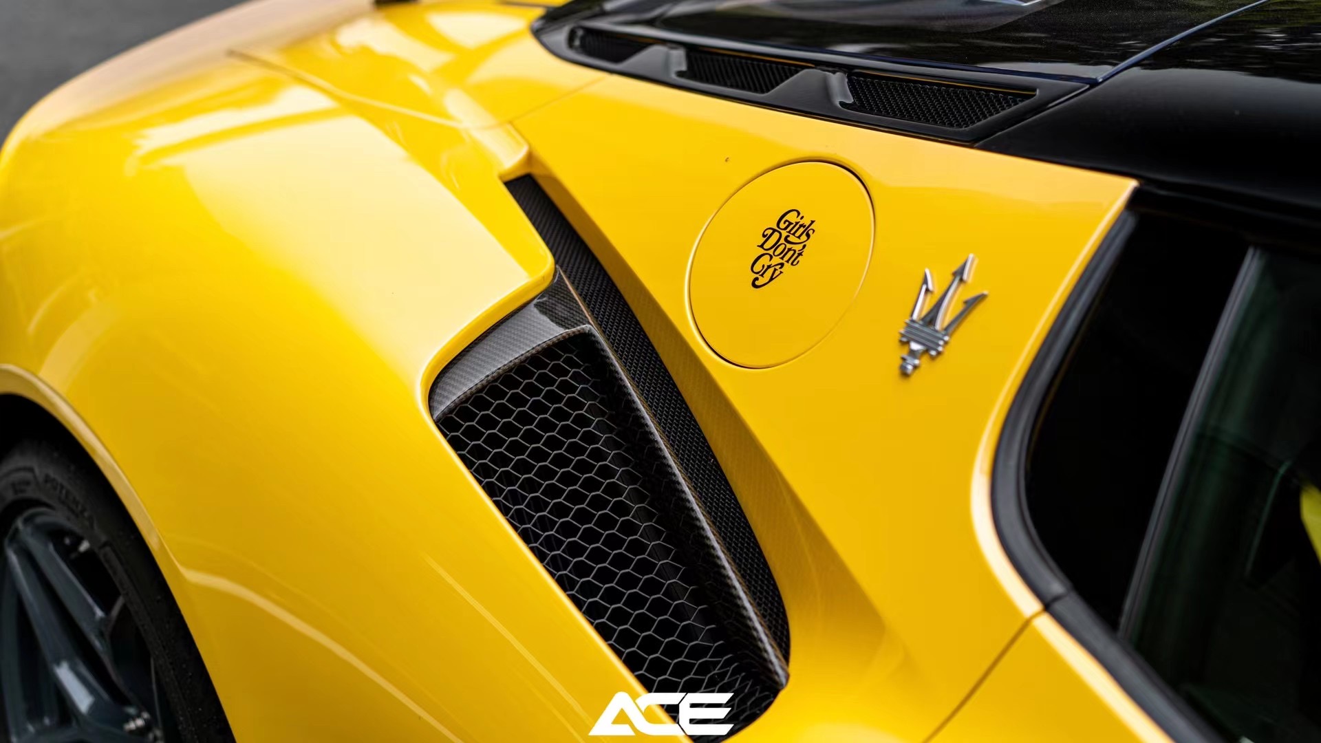 Maserati MC20 2020-2025 Dry Carbon Fiber Rear Vents N Series Bodykit