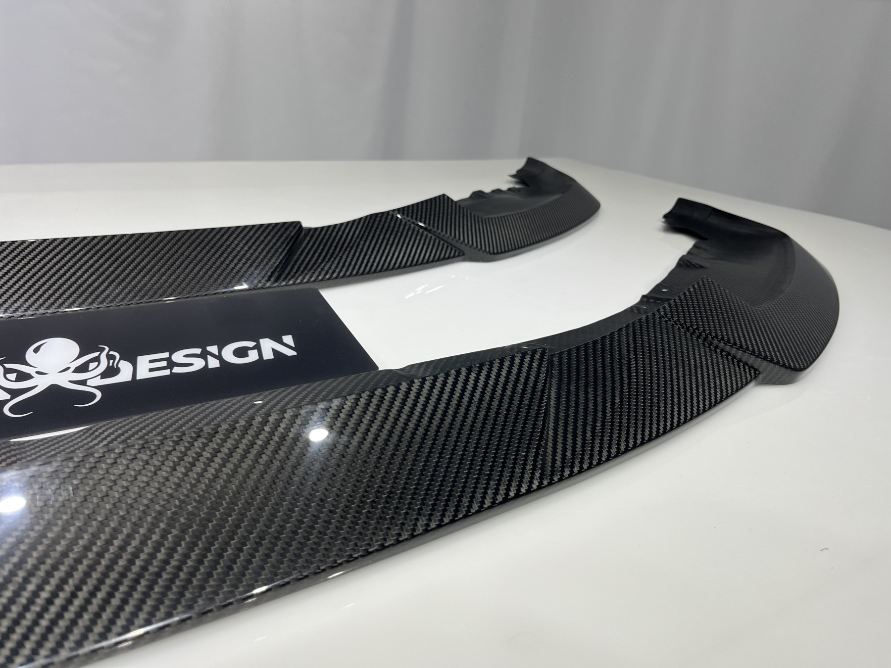 2023-2025 BMW G87 M2 R Style Dry Carbon Front Lip
