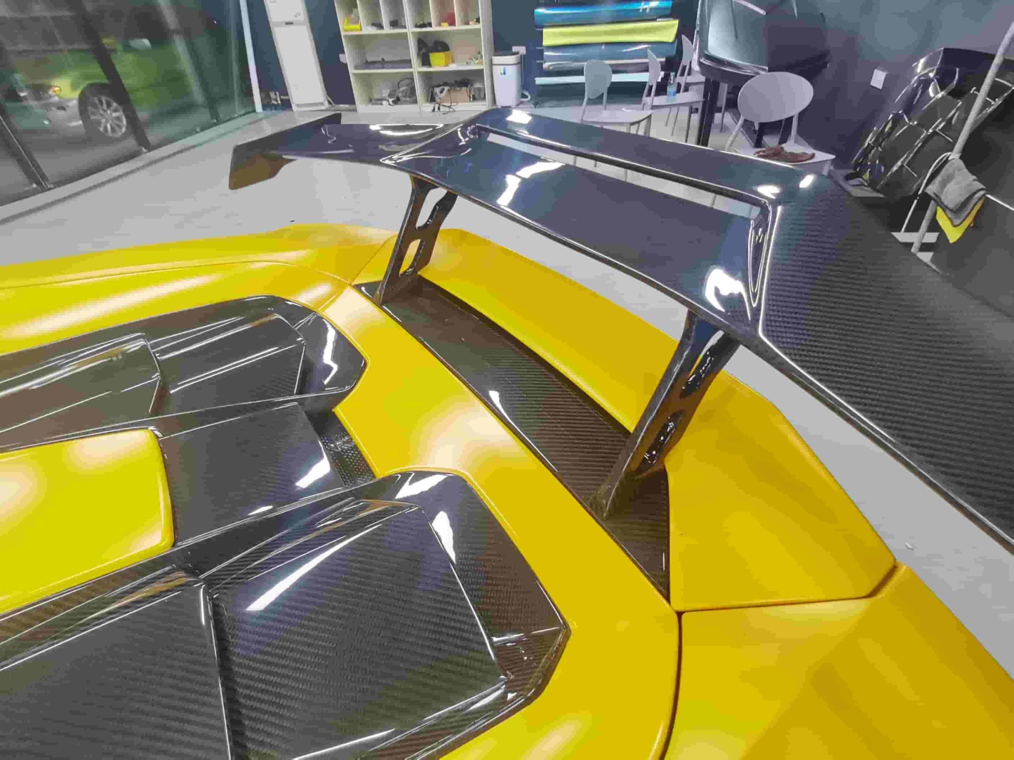 Lamborghini Huracan EVO Spoiler Dry Carbon Fiber Ocean Design Series Bodykit