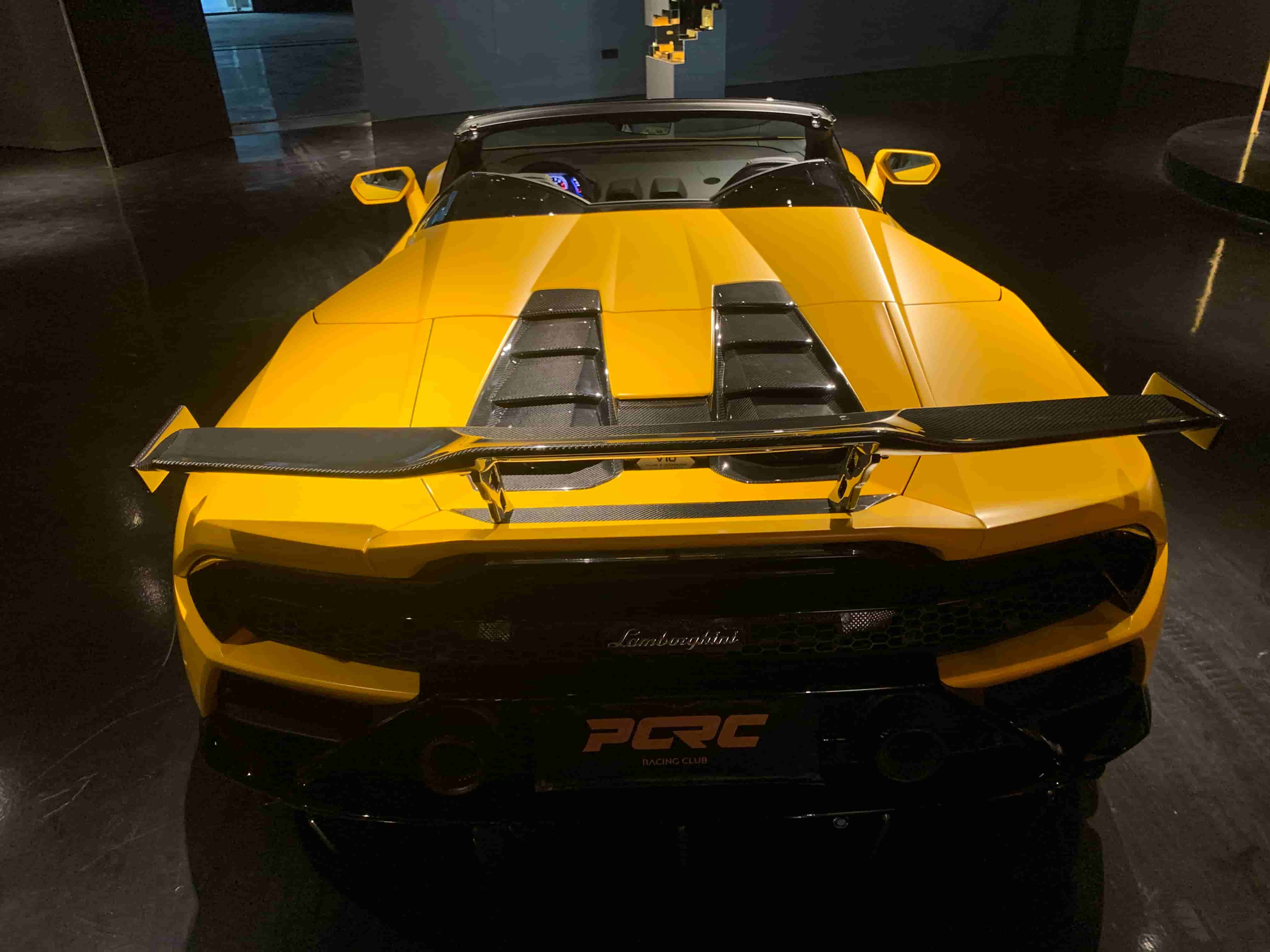 Lamborghini Huracan EVO RWD Rear Engine Cover Dry Carbon Fiber Ocean Design Bodykit