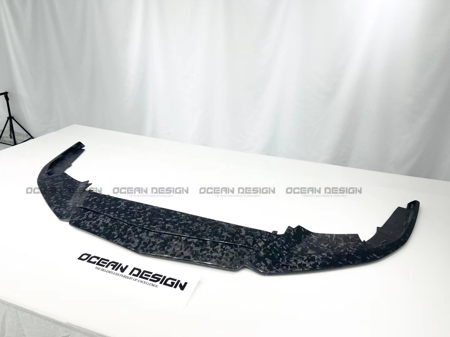 Lamborghini Huracan EVO RWD Splitter Dry Carbon Fiber Ocean Design Series Bodykit