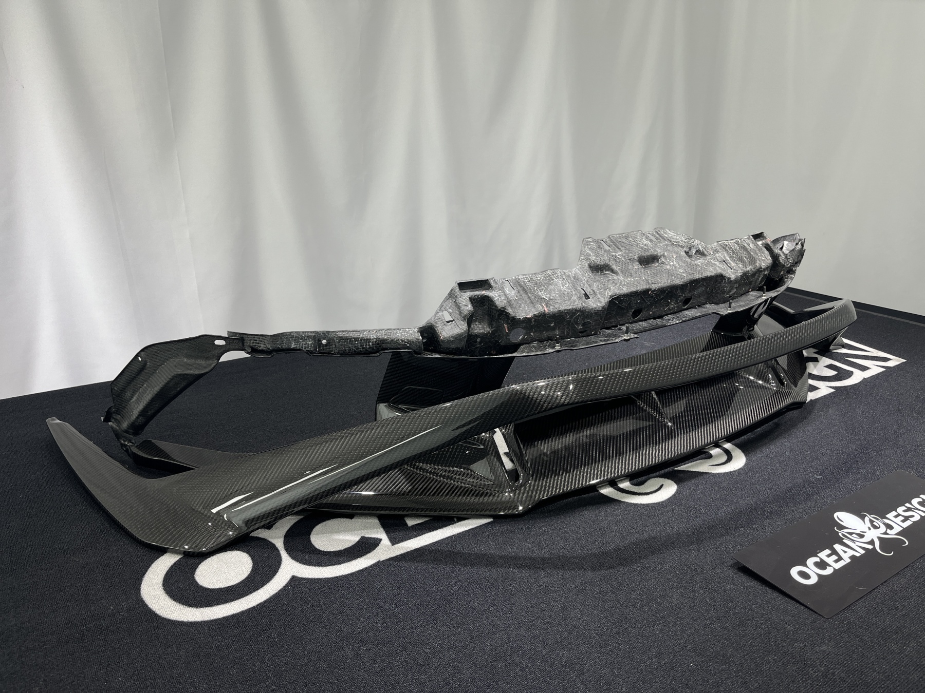 Lamborghini Huracan STO Down-Splitter Dry Carbon Fiber OEM Series Bodykit
