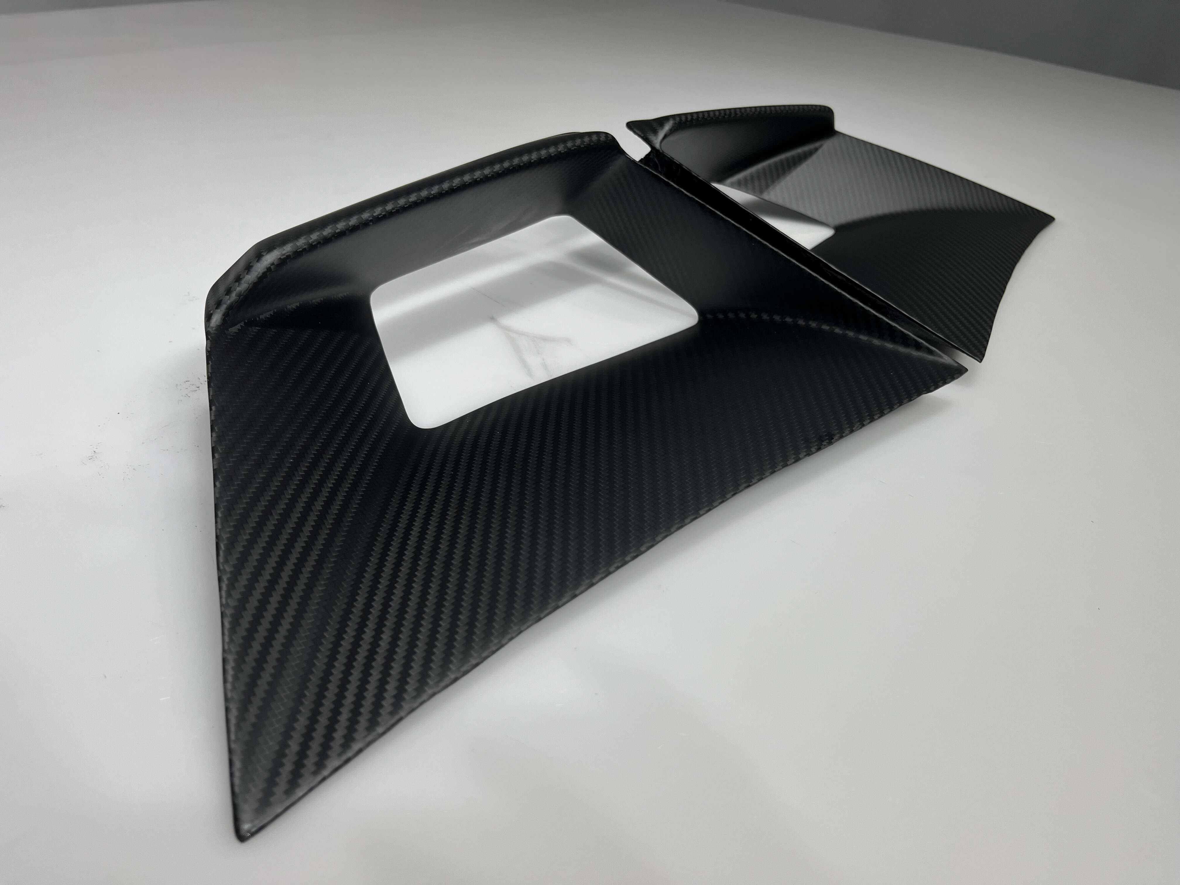 Lamborghini Huracan STO Front Hood Air Vent Trim Dry Carbon Fiber OEM Series Bodykit