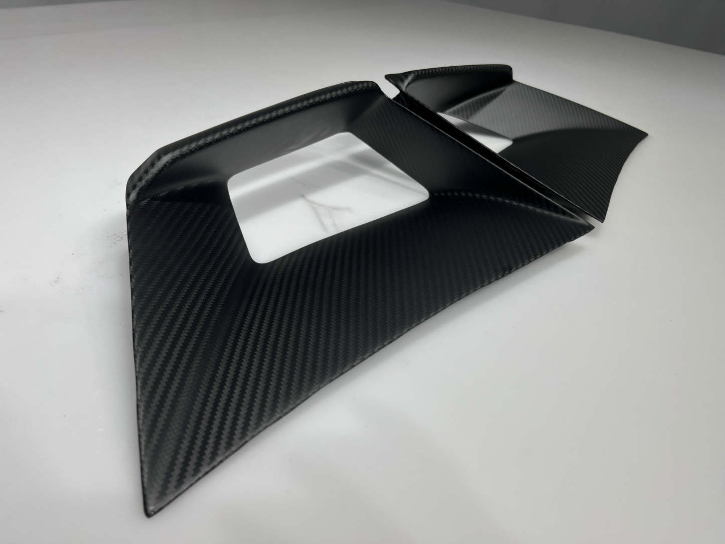 Lamborghini Huracan STO Front Hood Air Vent Trim Dry Carbon Fiber OEM Series Bodykit