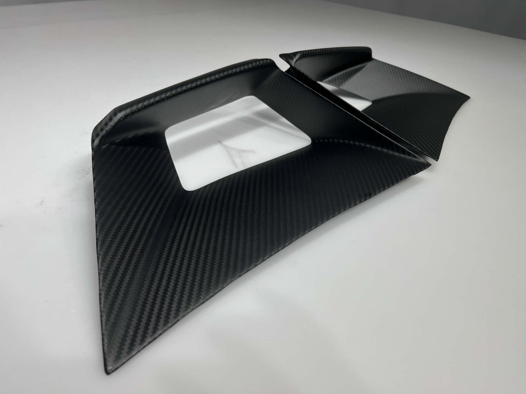 Lamborghini Huracan STO Front Hood Air Vent Trim Dry Carbon Fiber OEM Series Bodykit