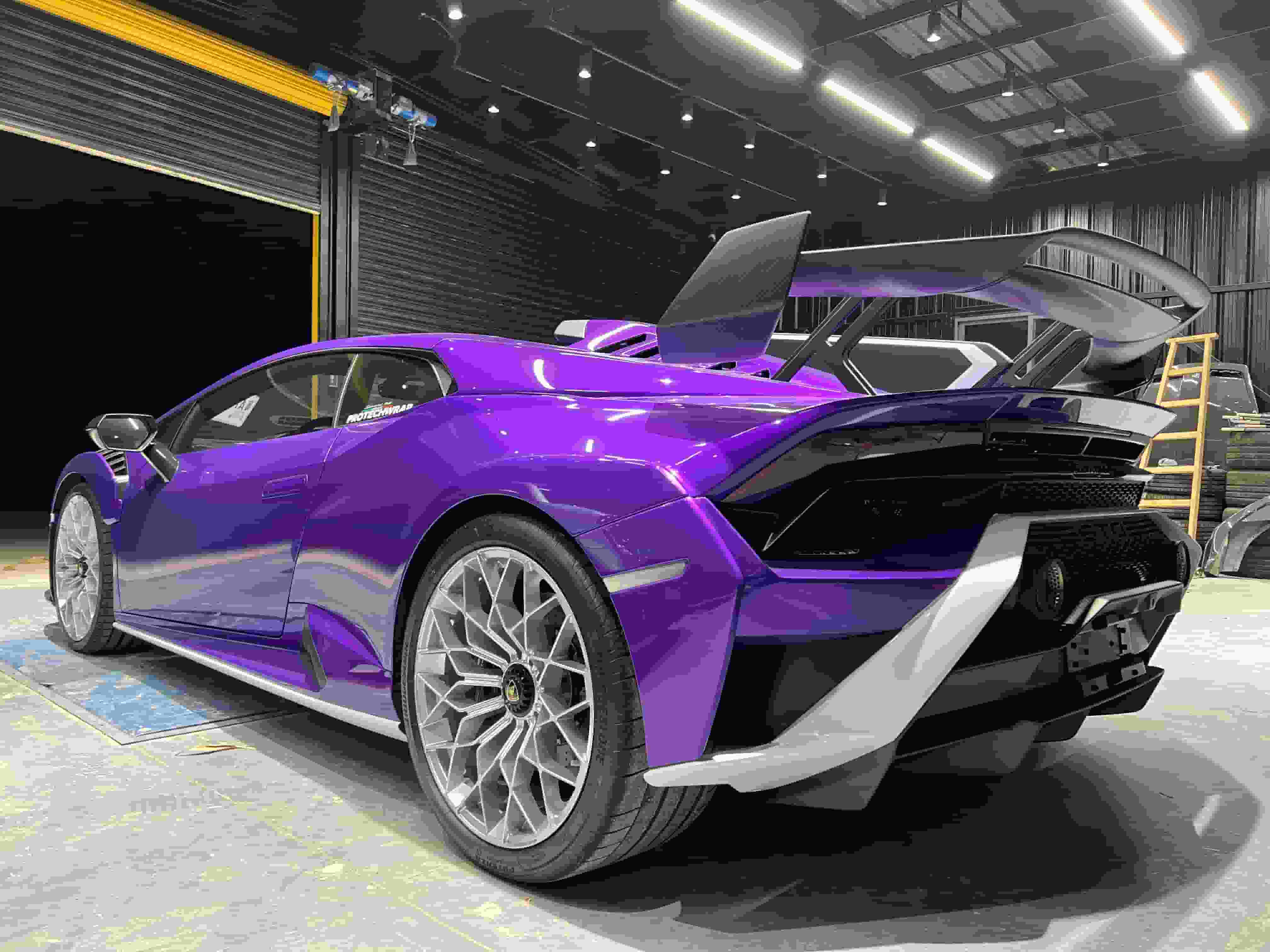 Lamborghini Huracan STO Full Set Spoiler Rear Wing Dry Carbon OEM Series