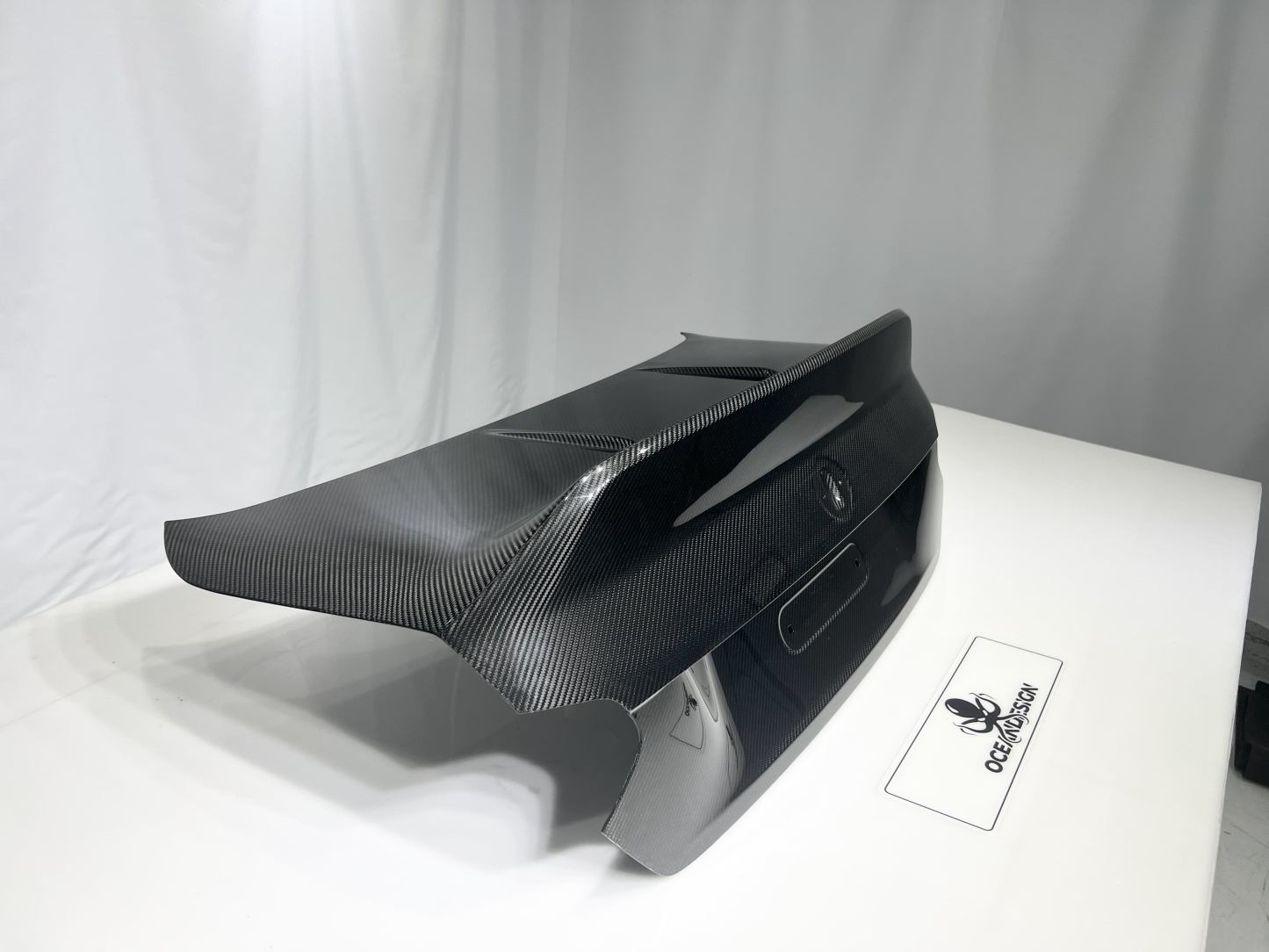 BMW G87 M2 G42 M240i AP Style Dry Carbon Fiber Trunk Lid