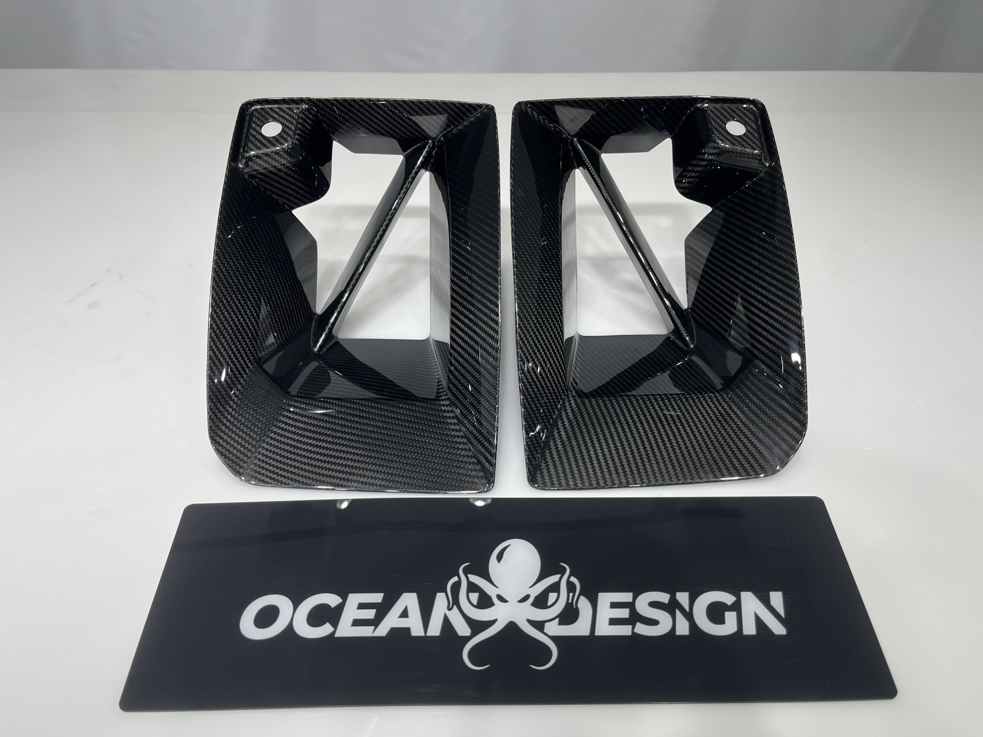 2023-2025 BMW G87 M2 R Style Front Bumper Air Intakes – Dry Carbon Fiber