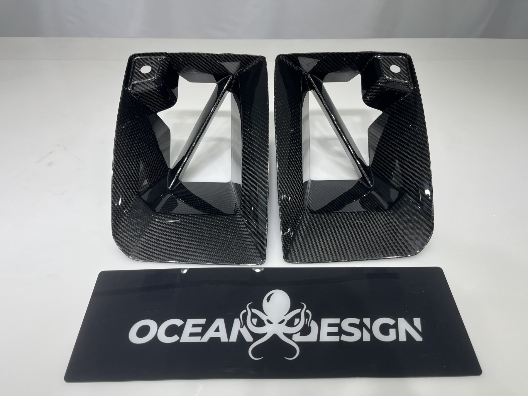 2023-2025 BMW G87 M2 R Style Front Bumper Air Intakes – Dry Carbon Fiber