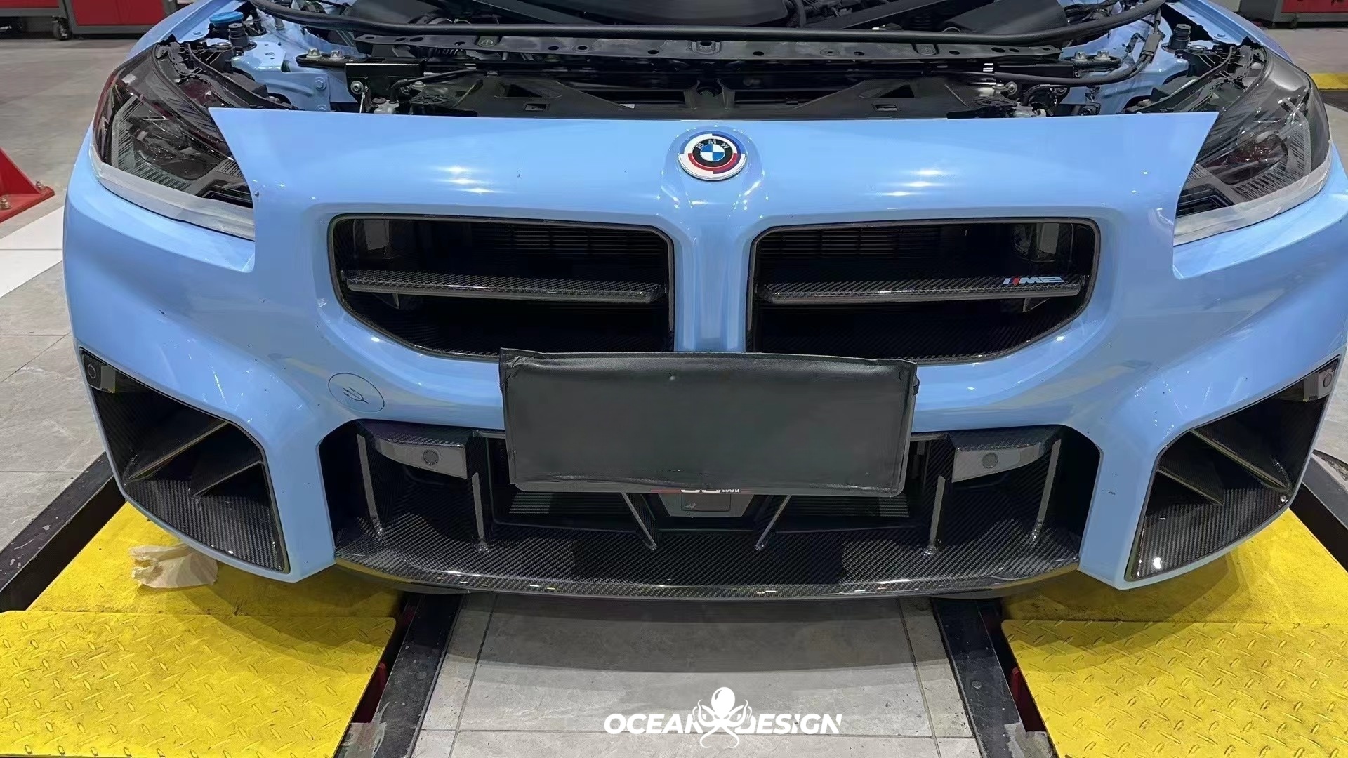 2023-2025 BMW G87 M2 R Style Lower Front Grille – Dry Carbon Fiber