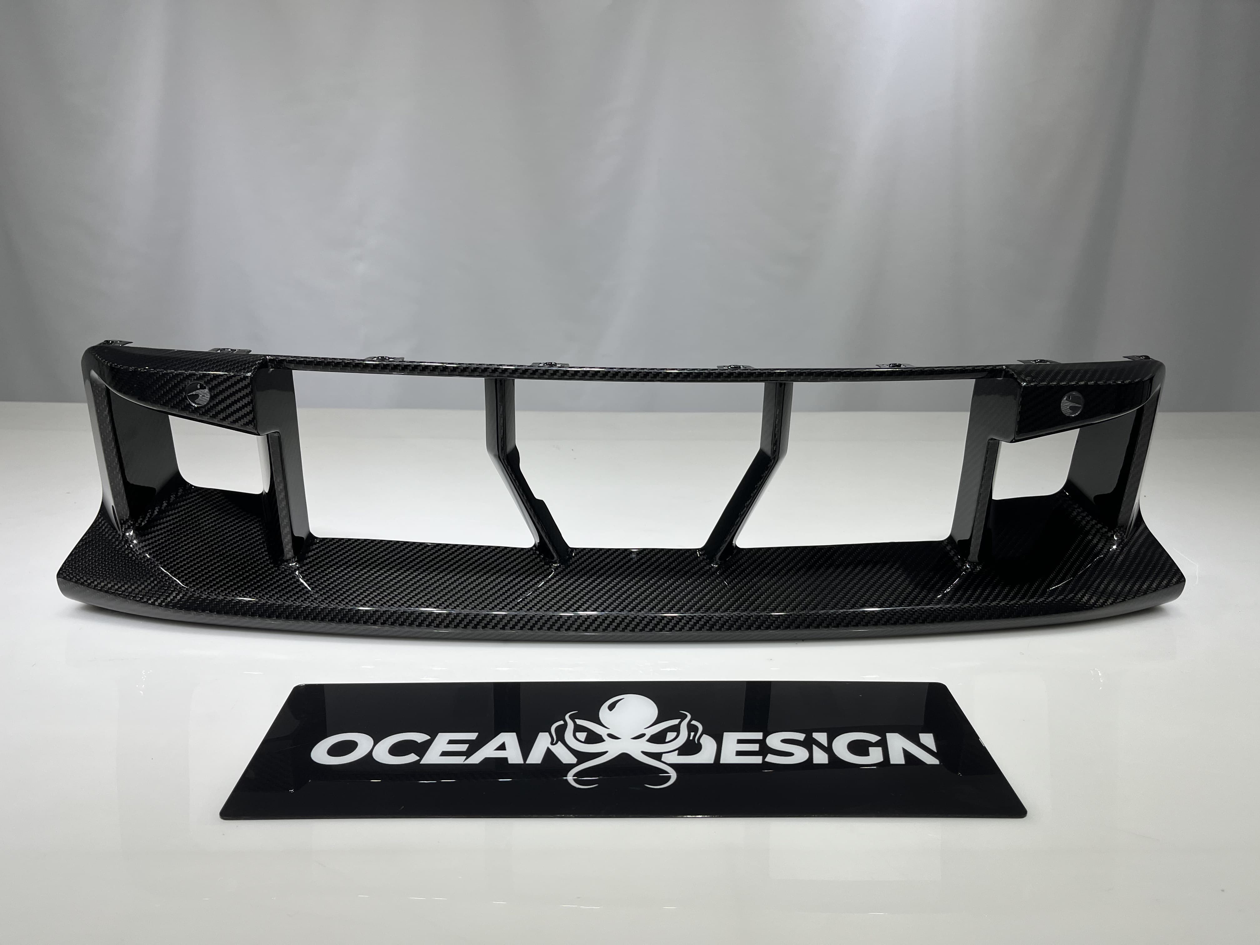 2023-2025 BMW G87 M2 R Style Lower Front Grille – Dry Carbon Fiber