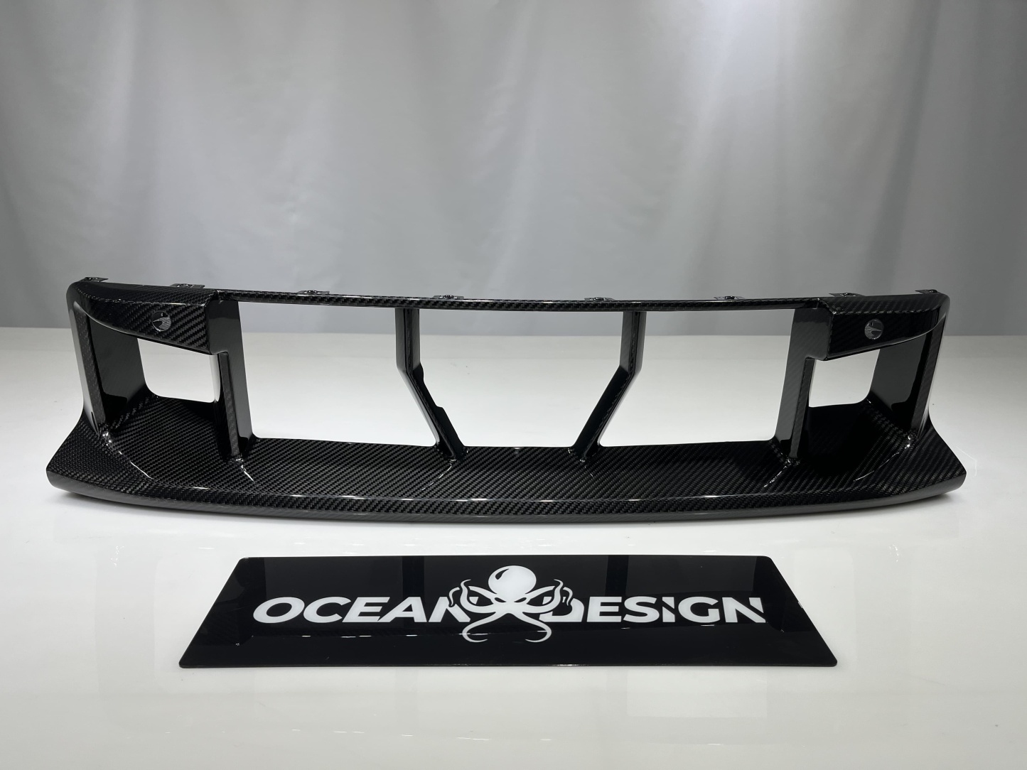 2023-2025 BMW G87 M2 R Style Lower Front Grille – Dry Carbon Fiber