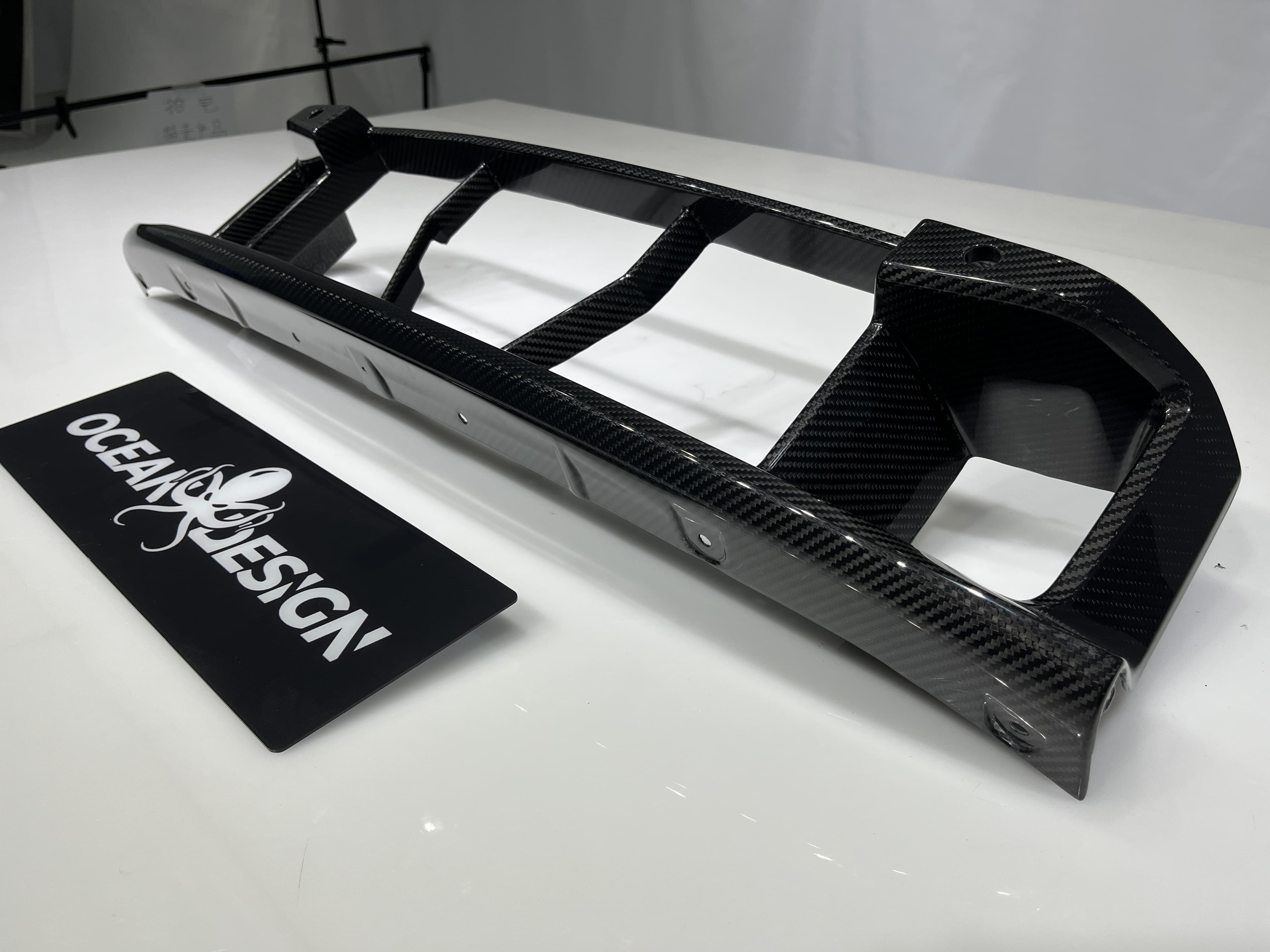 2023-2025 BMW G87 M2 R Style Lower Front Grille – Dry Carbon Fiber