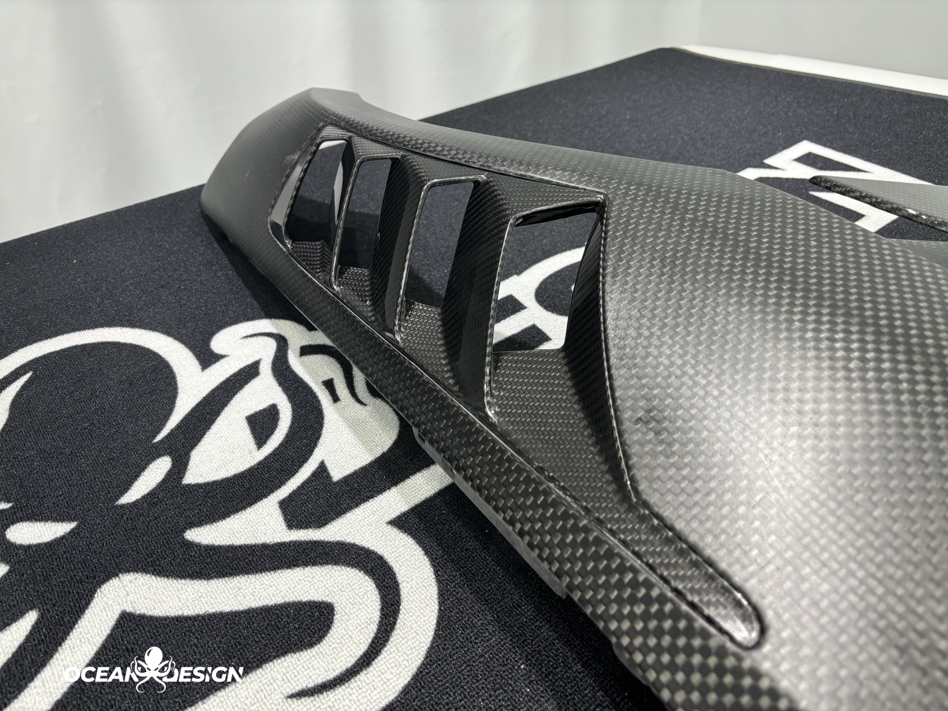 2023-2025 BMW G87 M2 AP Style Dry Carbon Fiber Front Fenders