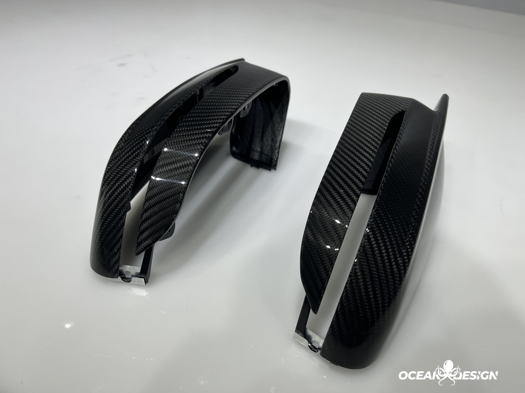 2023-2025 BMW G87 M2 R Style Dry Carbon Fiber Mirror Covers