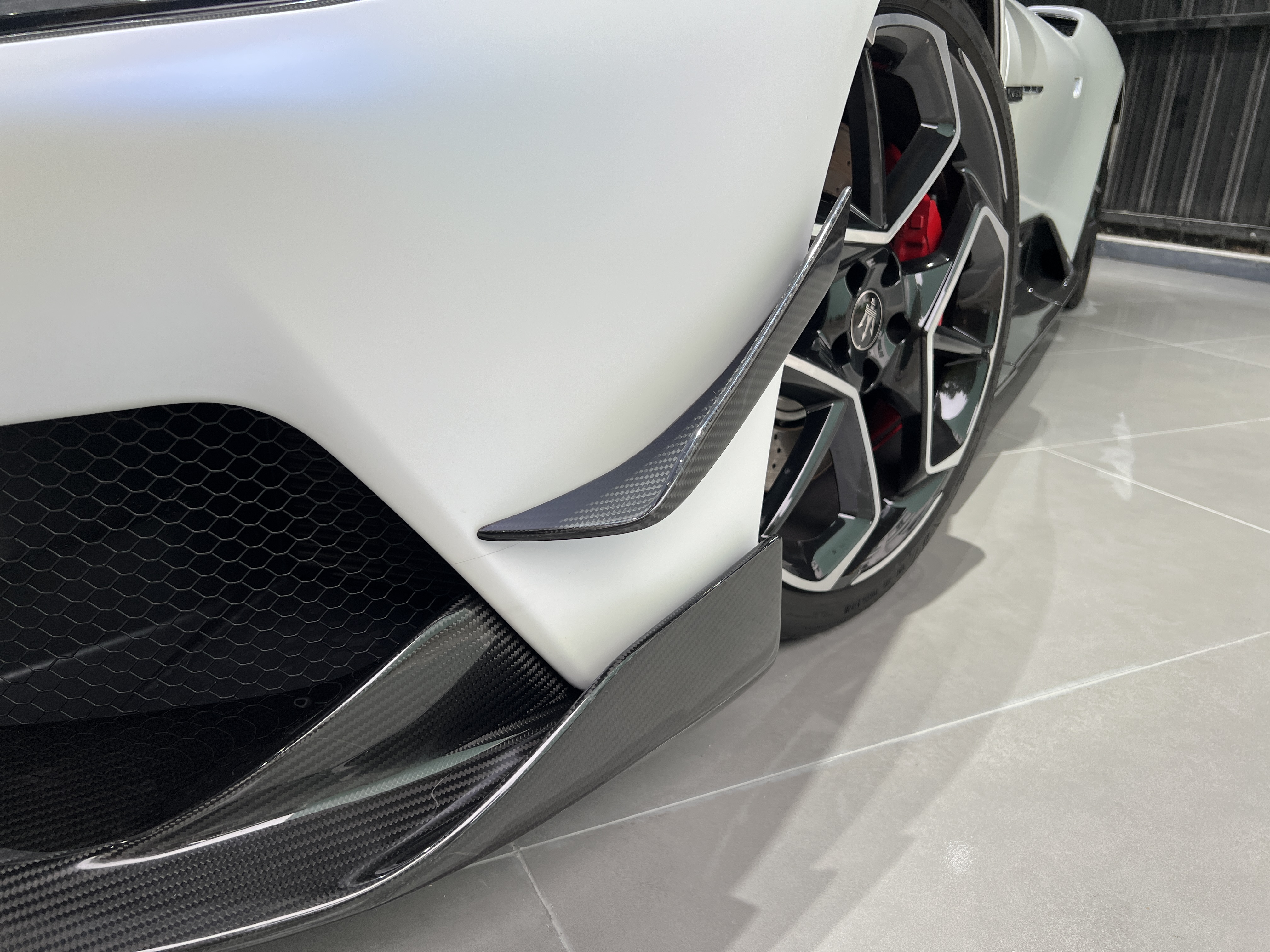 Maserati MC20 2020-2025 Dry Carbon Fiber Canards SD Series Bodykit