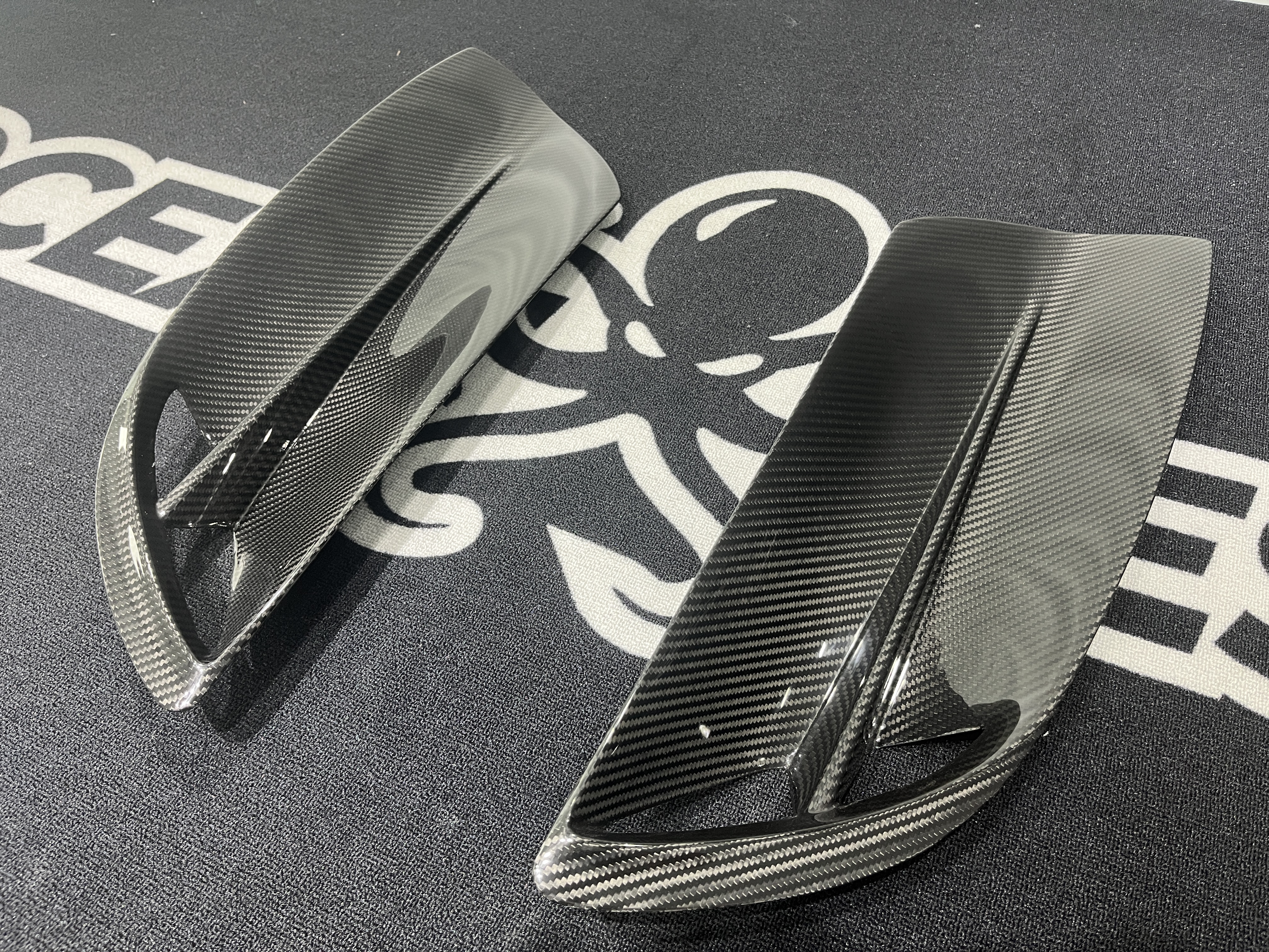 Maserati MC20 2020-2025 Air Outtake of Bonnet Dry Carbon Fiber MSY Bodykit