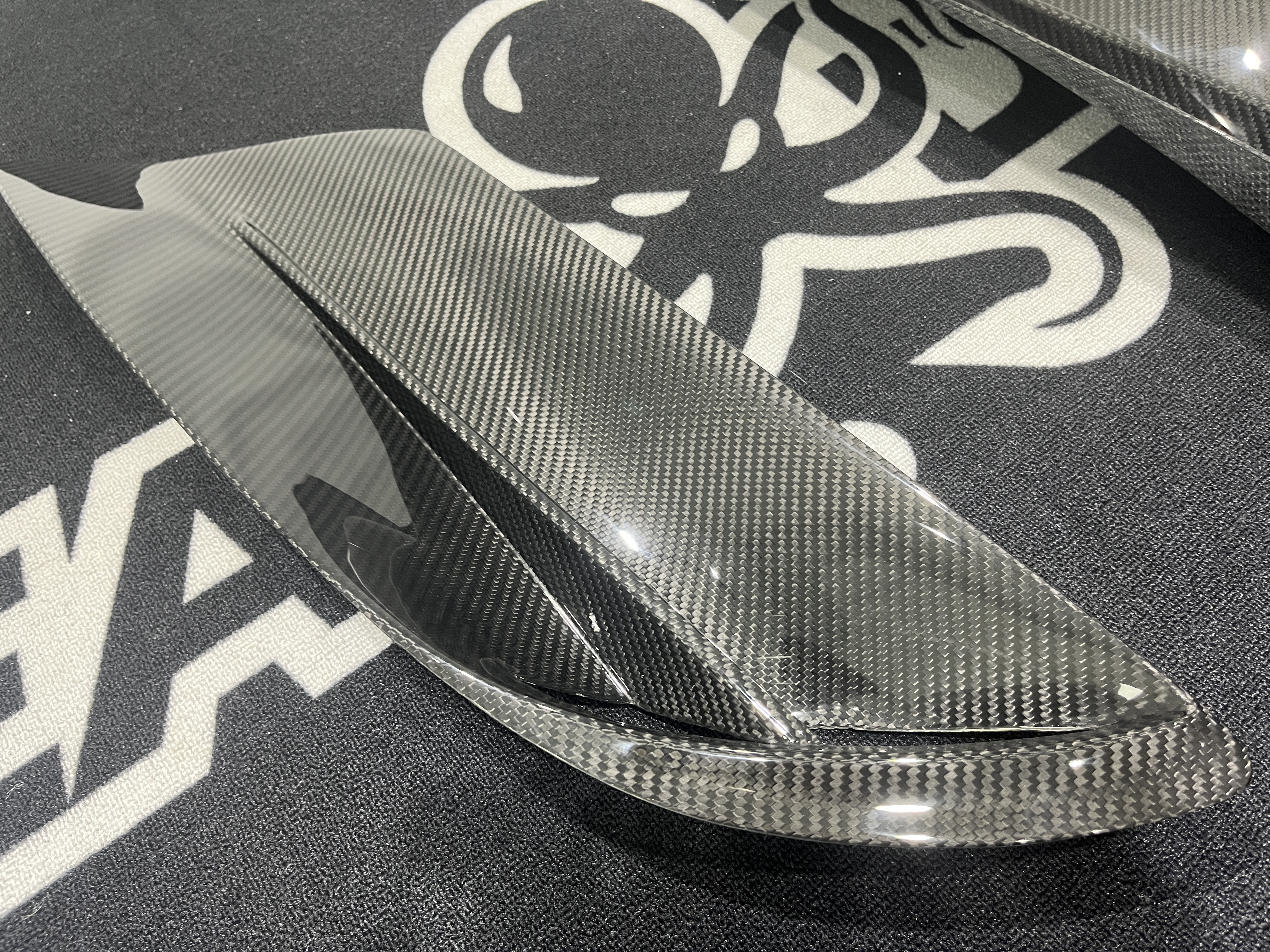 Maserati MC20 2020-2025 Air Outtake of Bonnet Dry Carbon Fiber MSY Bodykit