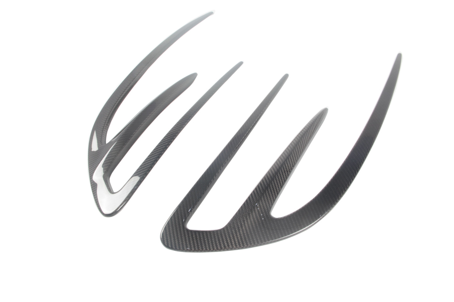 Maserati MC20 2020-2025 Dry Carbon Fiber Hood Trident Inserts SD Series Bodykit