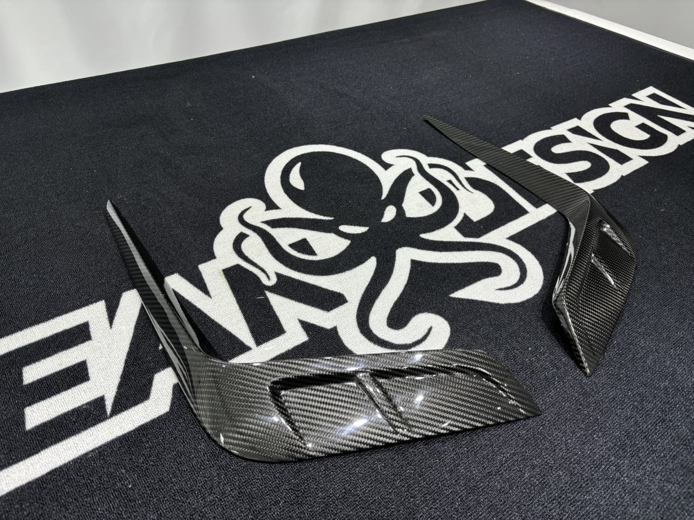 Maserati MC20 2020-2025 Front Bumper Splitter Dry Carbon Fiber MSY Bodykit