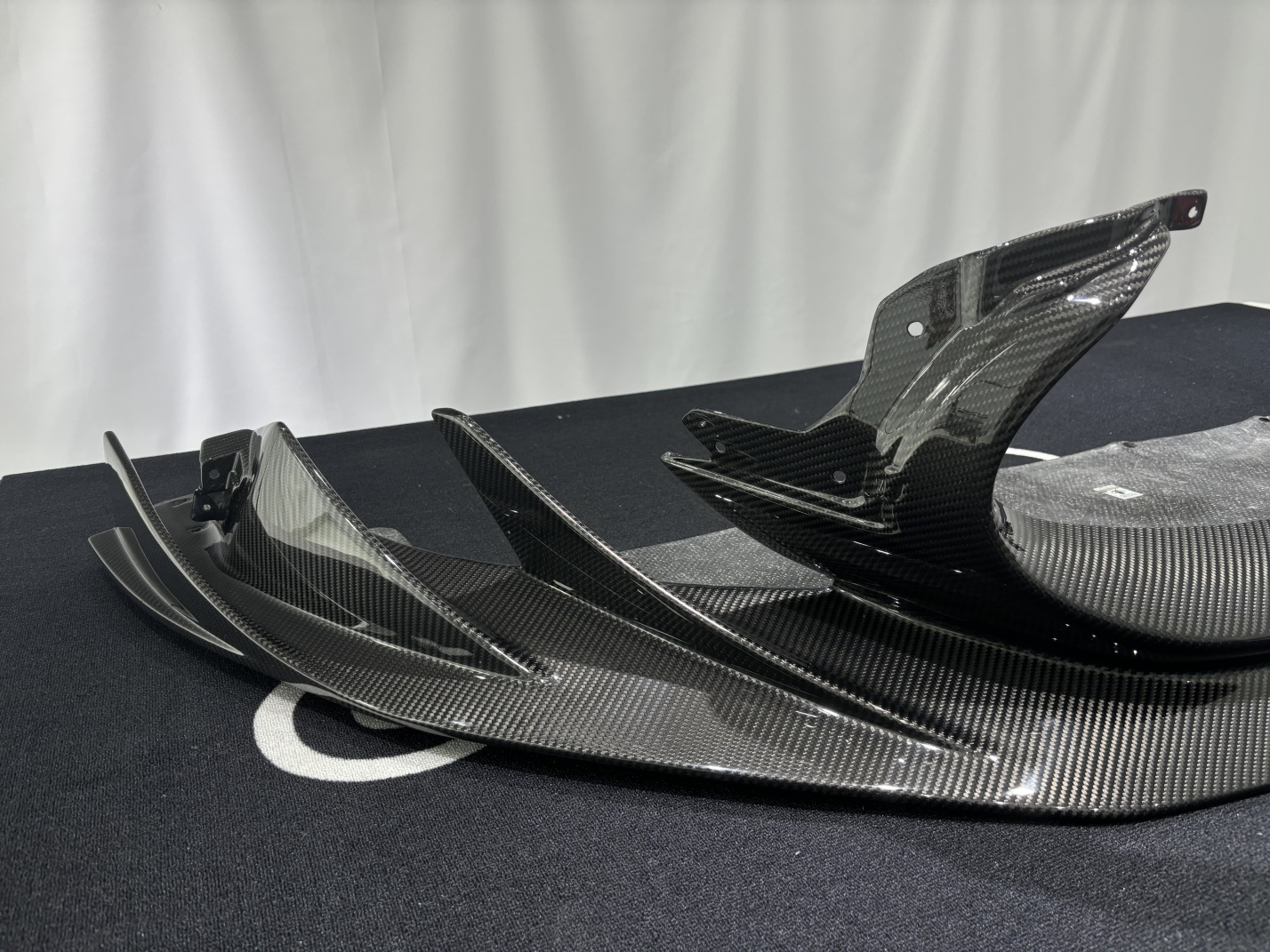 Maserati MC20 2020-2025 Front Bumper Lip with Mask Dry Carbon Fiber MSY Series Bodykit