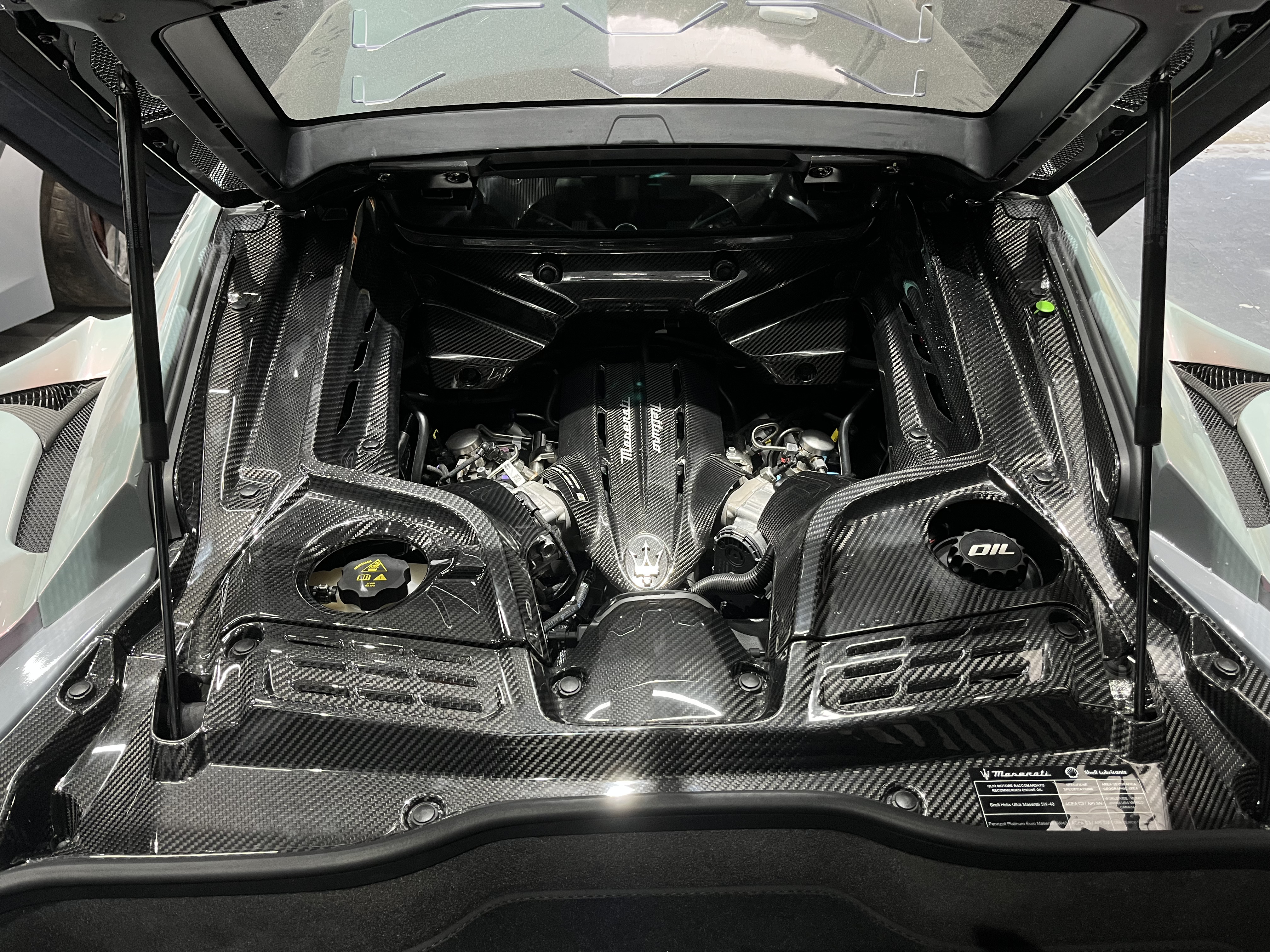 Maserati MC20 2020-2025 Engine Bay Dry Carbon Fiber OEM Series Bodykit